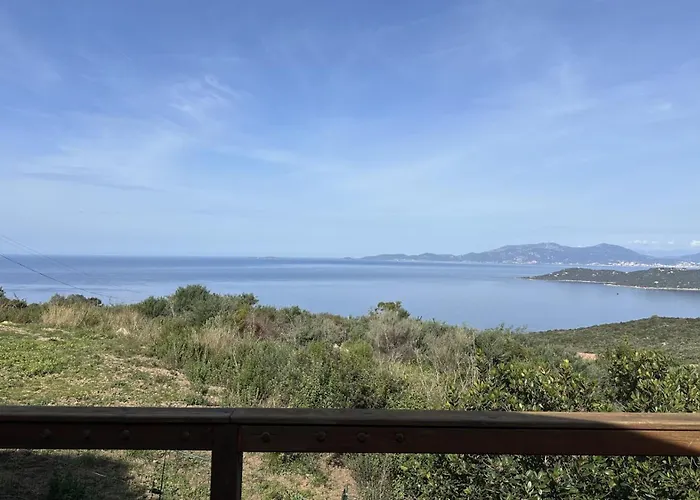 La Doulou Calme, Vue Et Jardin *